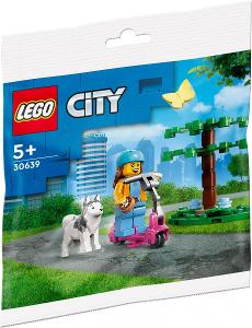 Lego City 30639 - Výběh pro psy a koloběžka - Dog Park and Scooter