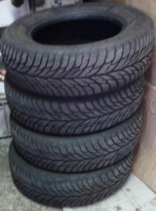 celoroční pneu 175/70 R14 najeto 500km