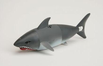 RC model žraloka do bazéna / akvária Graupner 8606