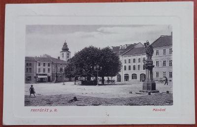 Frenštát pod Radhoštěm - náměstí - hezký záběr s lidmi - 1910