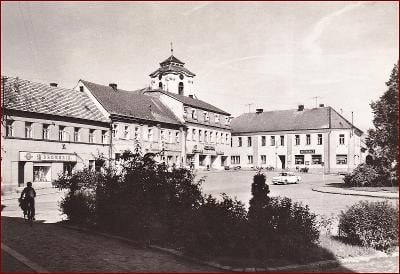 Dolní Bousov * náměstí, obchody, část města * Maldá Boleslav * V1434