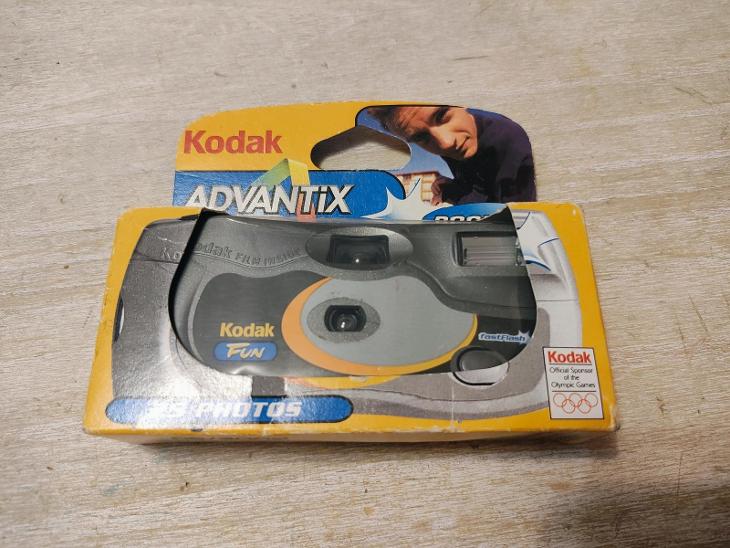 Jednorazový fotoaparát Kodak advantix - Foto