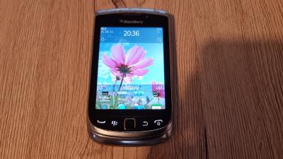 Blackberry 9810 - na ND. Plně funkční, blok na operátora - SK,Orange.