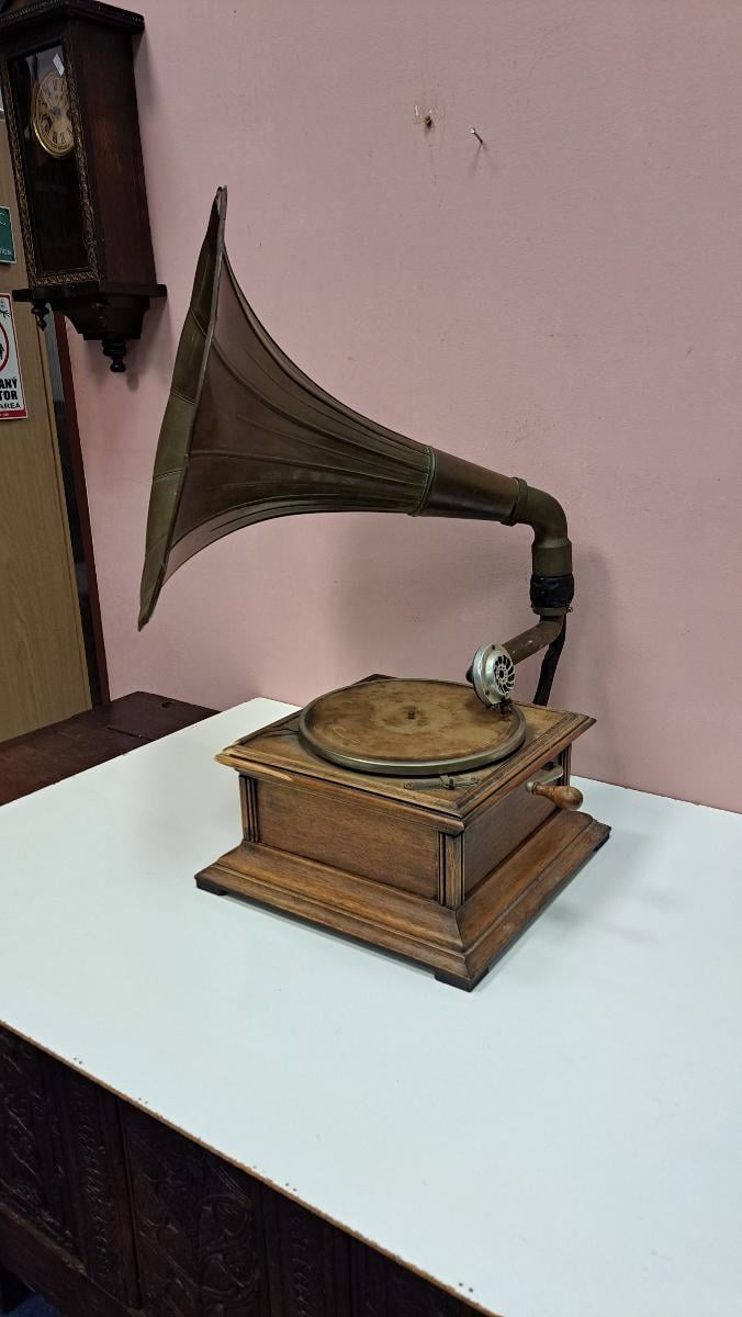 Starožitný gramofón s rúrou 6299 - Starožitnosti