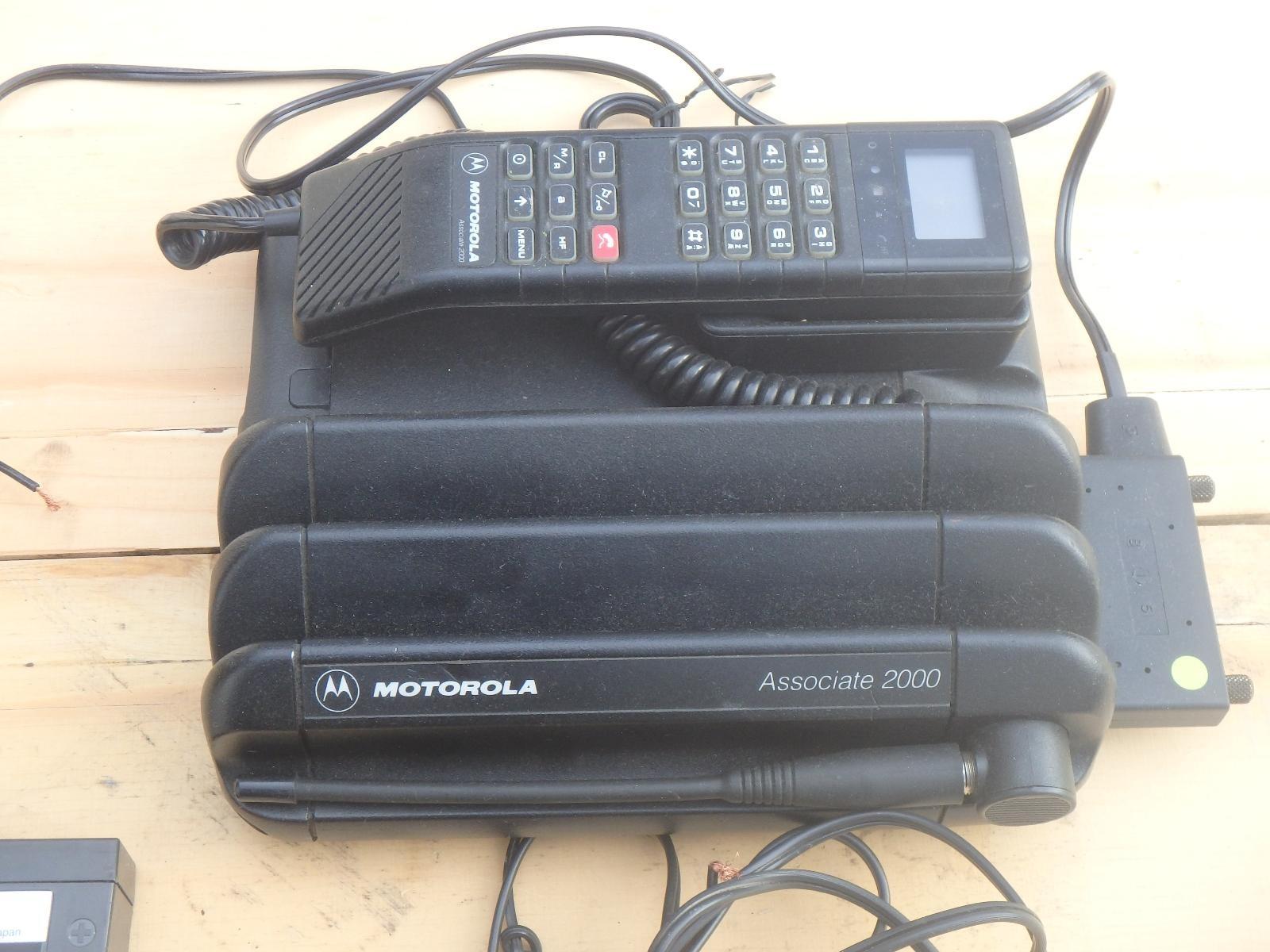 Motorola Associate 2000 - Mobily a smart elektronika