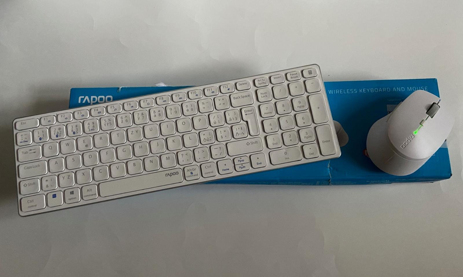 Bezdrôtový Set klávesnice a myši Rapoo 9700M Wireless - Príslušenstvo k PC
