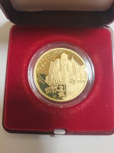 Zlatá mince ČNB 5000 Kč hrad Pernštejn z cyklu Hrady Proof 