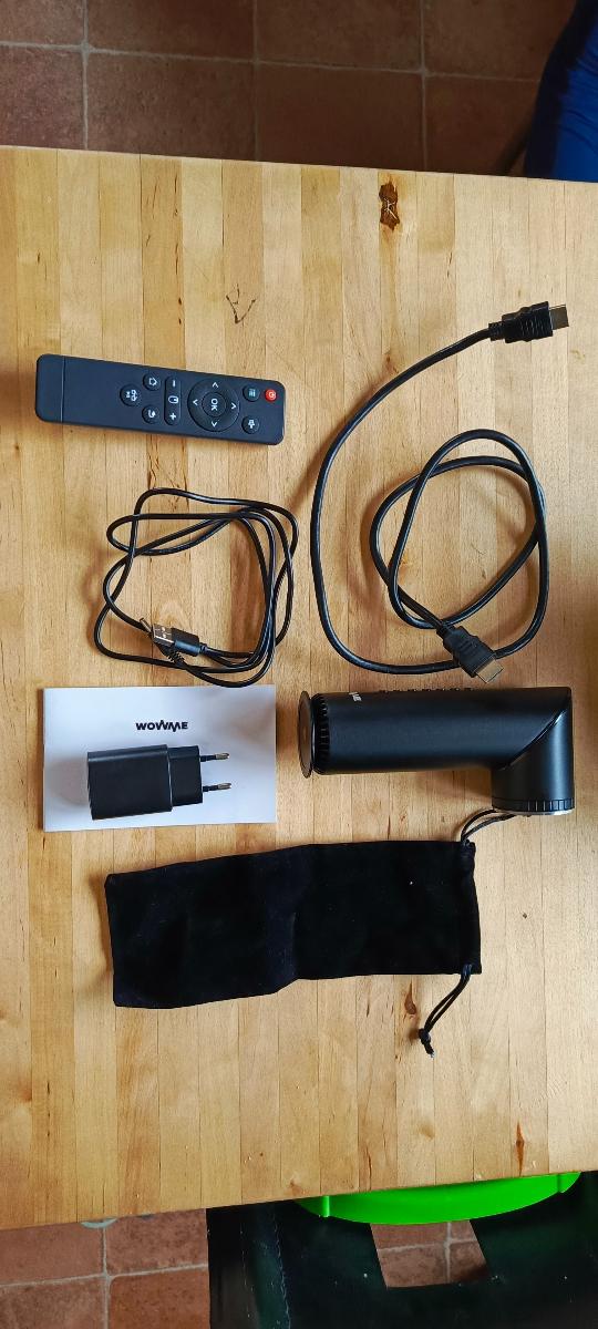 Mini projektor - TV, audio, video