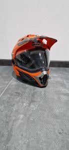 Helma na motocross