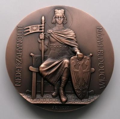 Medená medaila na príležitosť dokončenia stavby chrámu svätého Víta