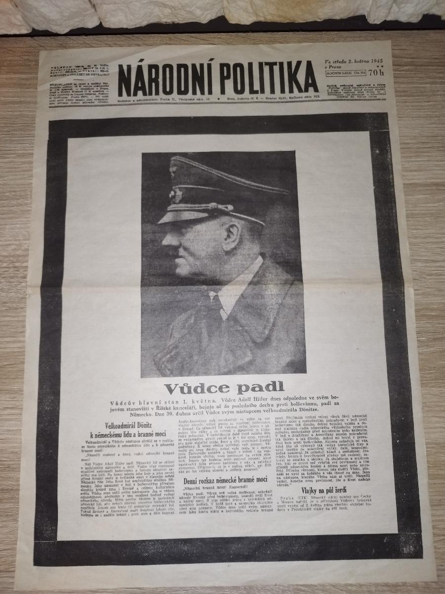 Vodca padol (Adolf Hitler)Noviny Národná politika/ leták smrť Heydricha - Vojenské zberateľské predmety