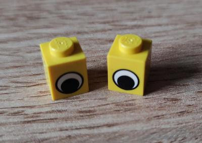 LEGO - kostky 1x1 s očima - žluté