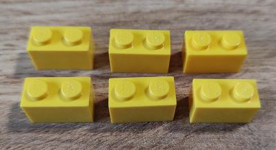 LEGO - dílky 1x2 - žluté