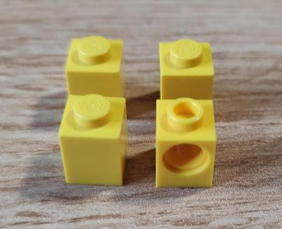 LEGO - dílky 1x1, 1 s dírou - žluté