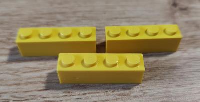 LEGO - dílky 1x4 - žluté