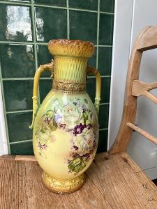 Obrovská keramická váza