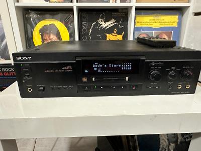 Sony JA3ES (minidisc) + dálkové ovládání 