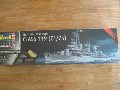 REVELL German Destroyer Class 119 Z1/ Z5 1:144 ***NIKDY NEOTEVŘENÝ*** 