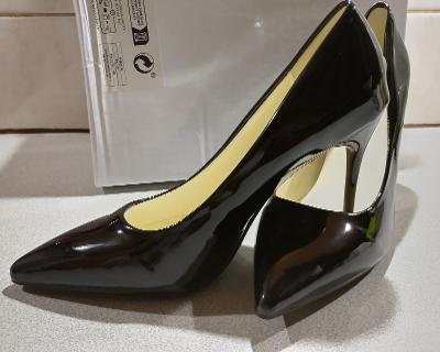 Nové dámské boty vel. 41 černé lodičky
