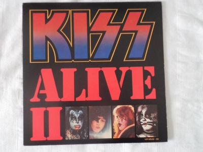 2LP KISS-ALIVE II,PŮVODNÍ JAPAN PRESS 1977,VIP-9529-30,4 STR INSERT
