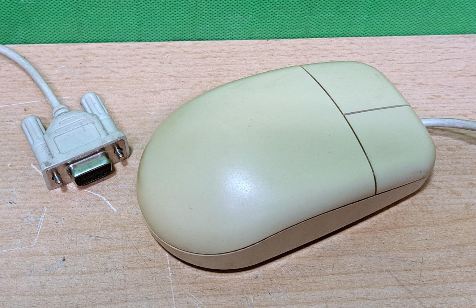 Kuličková myš Mitsumi ECM-S3101 - sériový port - Počítače a hry