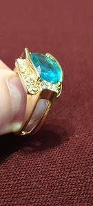Krásný prsten s velkým modrým Topazem.Krásná práce.Nenošený.Vel.66