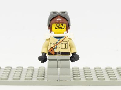 29/311 LEGO ADVENTURES - Barón Von Barron with Brown Aviator Cap