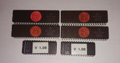 Staré UV IO - 2ks EEPROM a 4ks MCU MOTOROLA