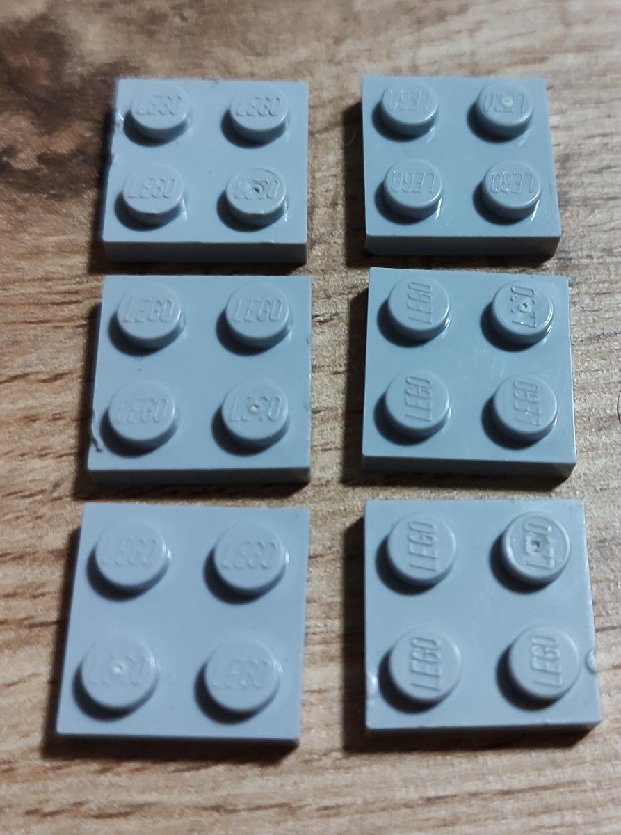 LEGO dieliky 2x2 - šedé - Hračky