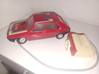 Stará hračka ites Fiat ritmo funkční