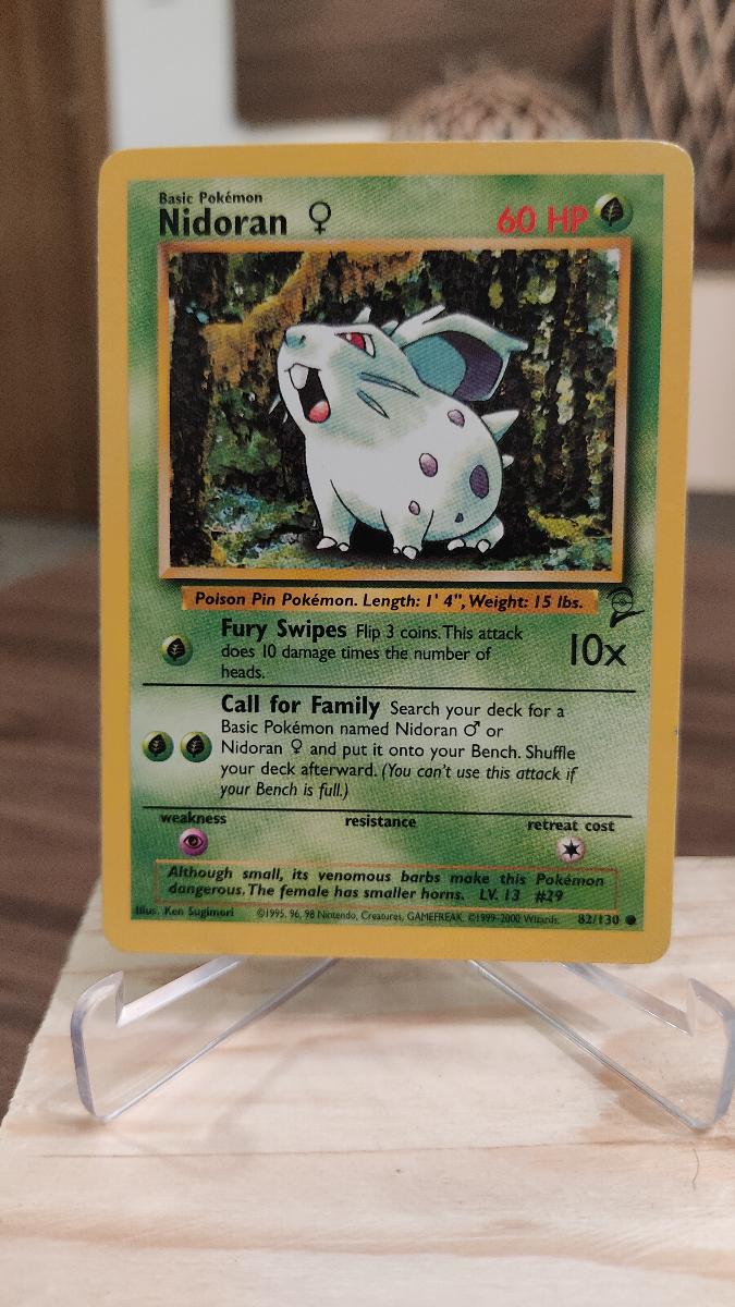 🍀 Pokémon karty - Nidoran - 82/130 Base Set 2 2000 - Zábava