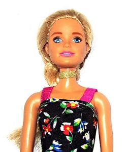 Panenka Barbie 2013 Mattel 60103/08