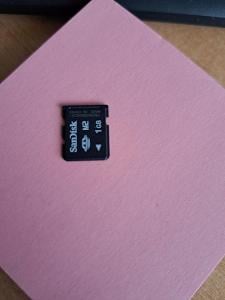 Sandisk M2 - 1GB paměťová karta funkční naformátovaná.