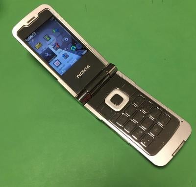 Nokia 7510 Supernova - retro - používaná