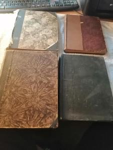 Staré dobrodružné knihy - 4 svazky (převazby)