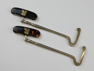 Originální a jedinečné zlaté holínkové nazouváky majitele GEORG ROTH