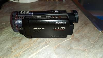 digitální videokamera s hledáčkem