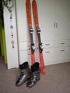 Sjezdové lyže a lyžařské boty
