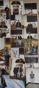 Hokejové karty a fotografie s podpisem