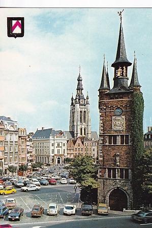 Belgie, město Kotrijk, náměstí se zvonicí a kostelem sv. Martina, 