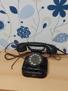 Starý telefon značka Siemens retro