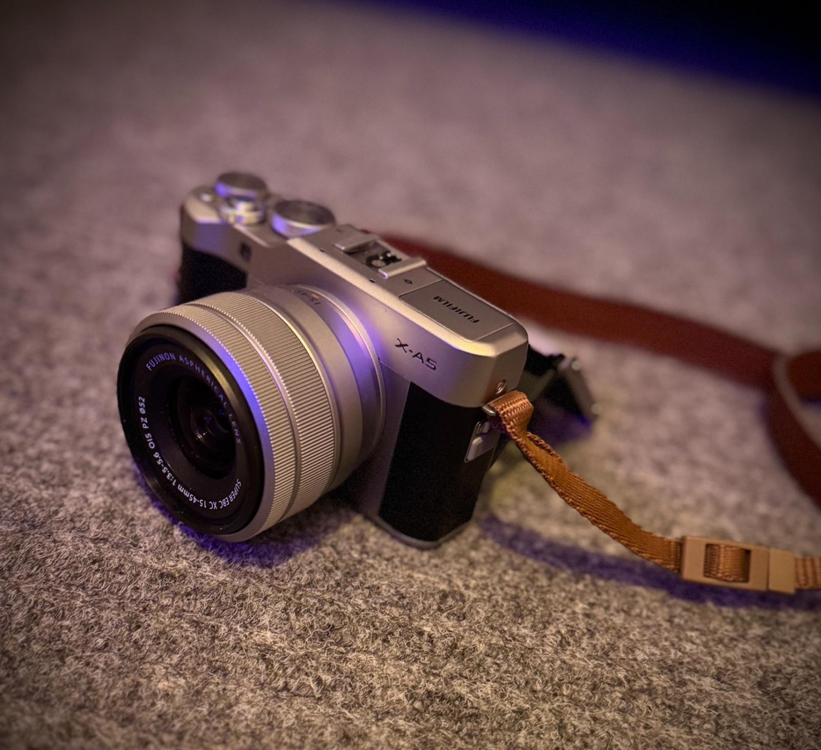 Fotoaparát FujiFilm X- A5 - Foto