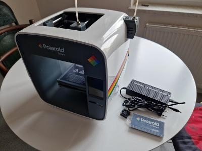 Nefunkcni 3D tiskarna POLAROID PLAYSMART (nepodava filament)
