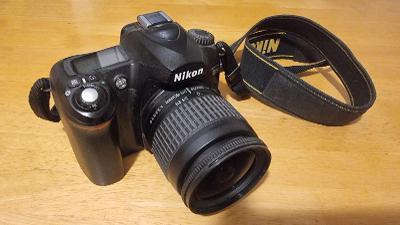 Nikon D50 + objektív 28-80 mm + nabíjačka