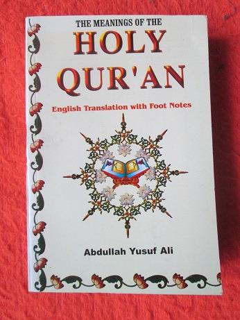 Meaning of the Holy Qur'an, English Translation with Foot Notes - Knihy