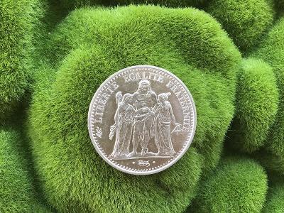 Velká stříbrná mince 10 Francs 1966, velmi zachovalá
