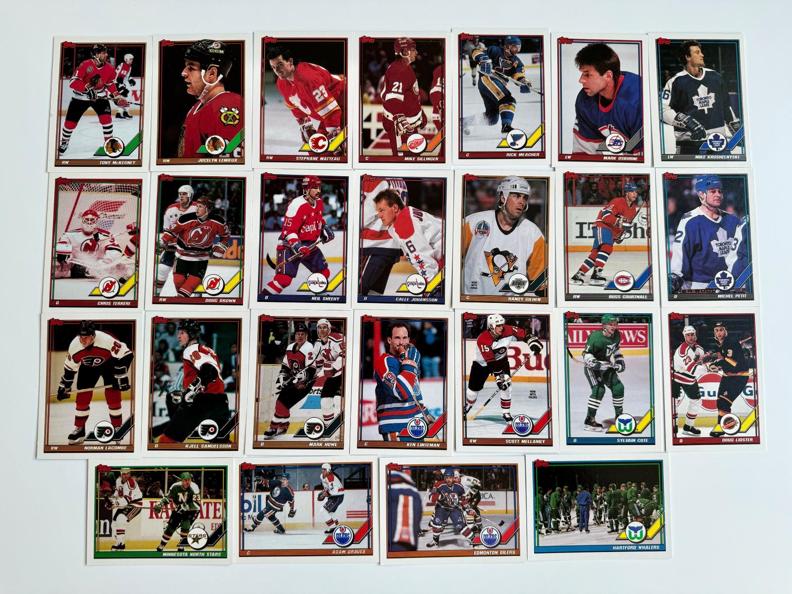 Lot 25 kariet - 1991-92 Topps - Hokejové karty