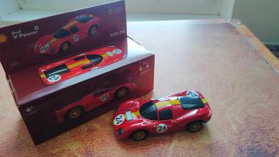 Shell autíčko Ferrari 330 P4