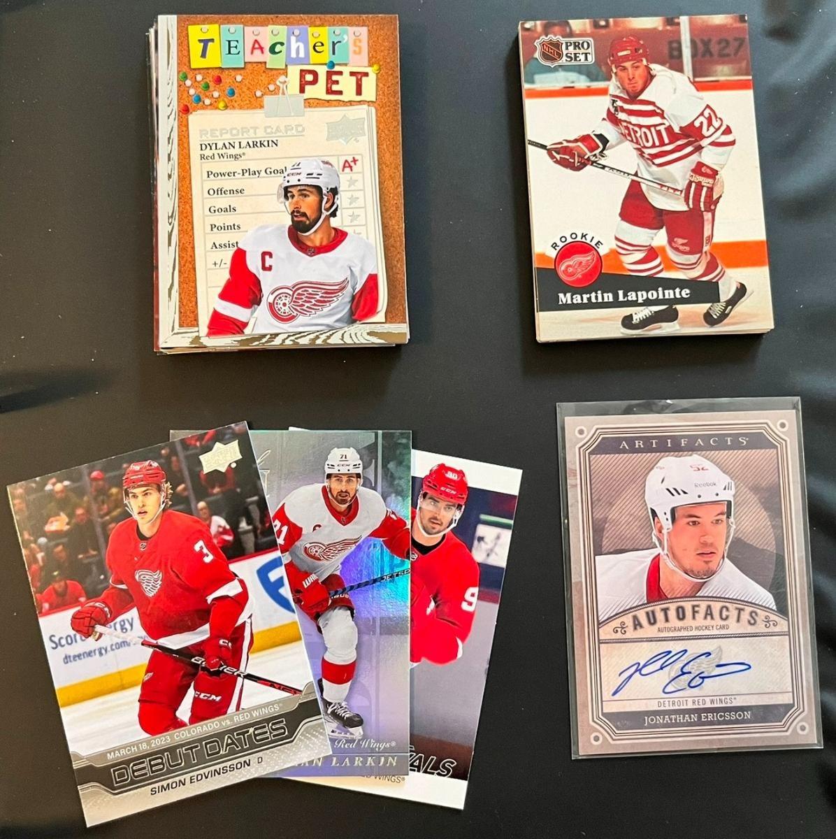 Karty NHL - lot DETROIT RED WINGS - 35 ks + auto - Hokejové karty