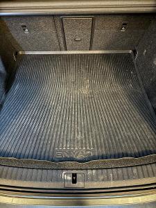 Ochranná vložka do kufru Škoda Enyag